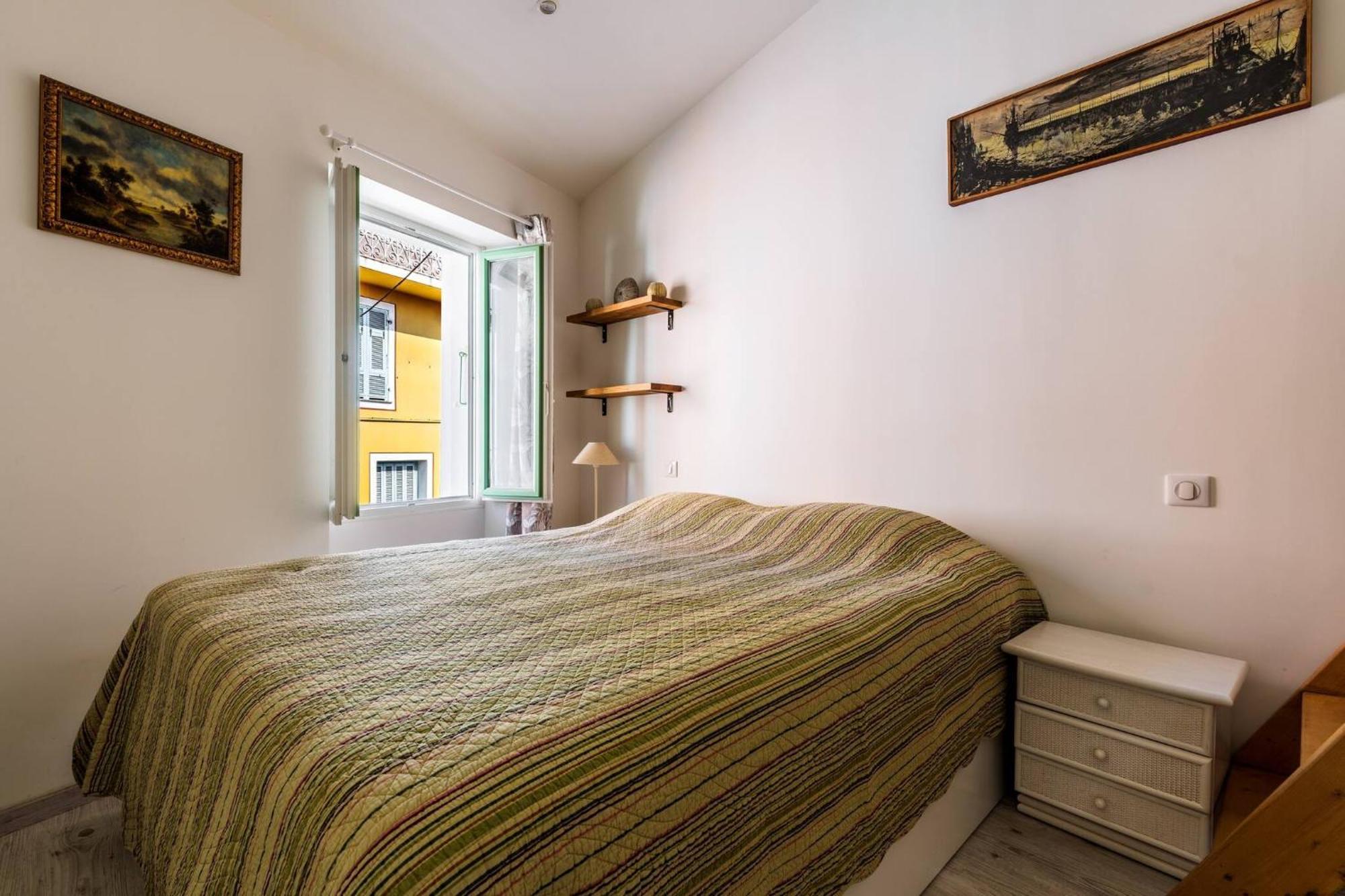 Cocon Dans La Vieille Ville Вильфранш-сюр-Мер Экстерьер фото